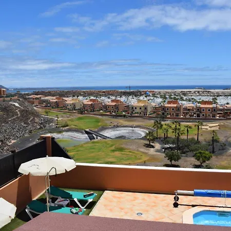 Mirador De Lobos Golf A18 Holiday home *